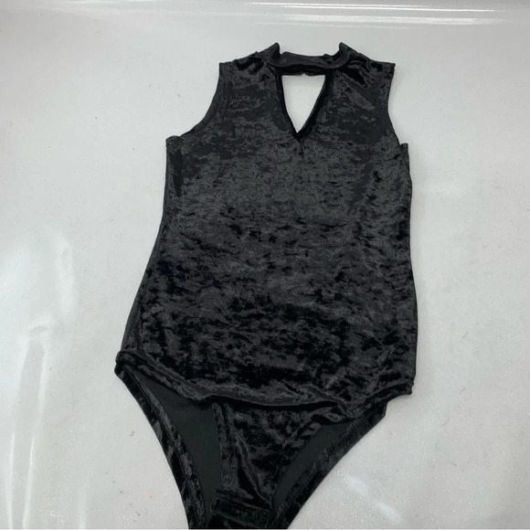 Say What Black Velvet Bodysuit Small  Key Hole Sleeveless Holiday Whimsygoth - Picture 5 of 10